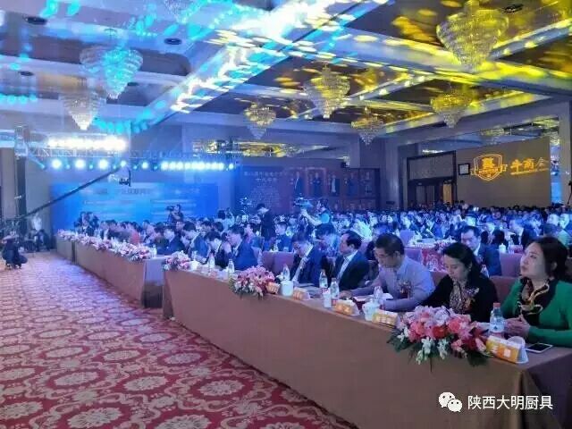 廚房設備 廚房設備