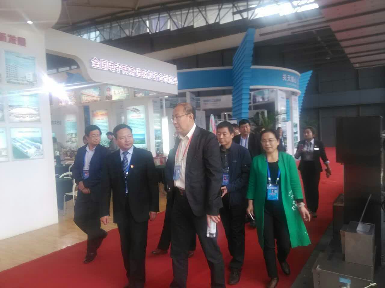 廚房設備 廚房設備